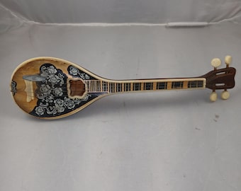 Vintage Mandolin Music Box