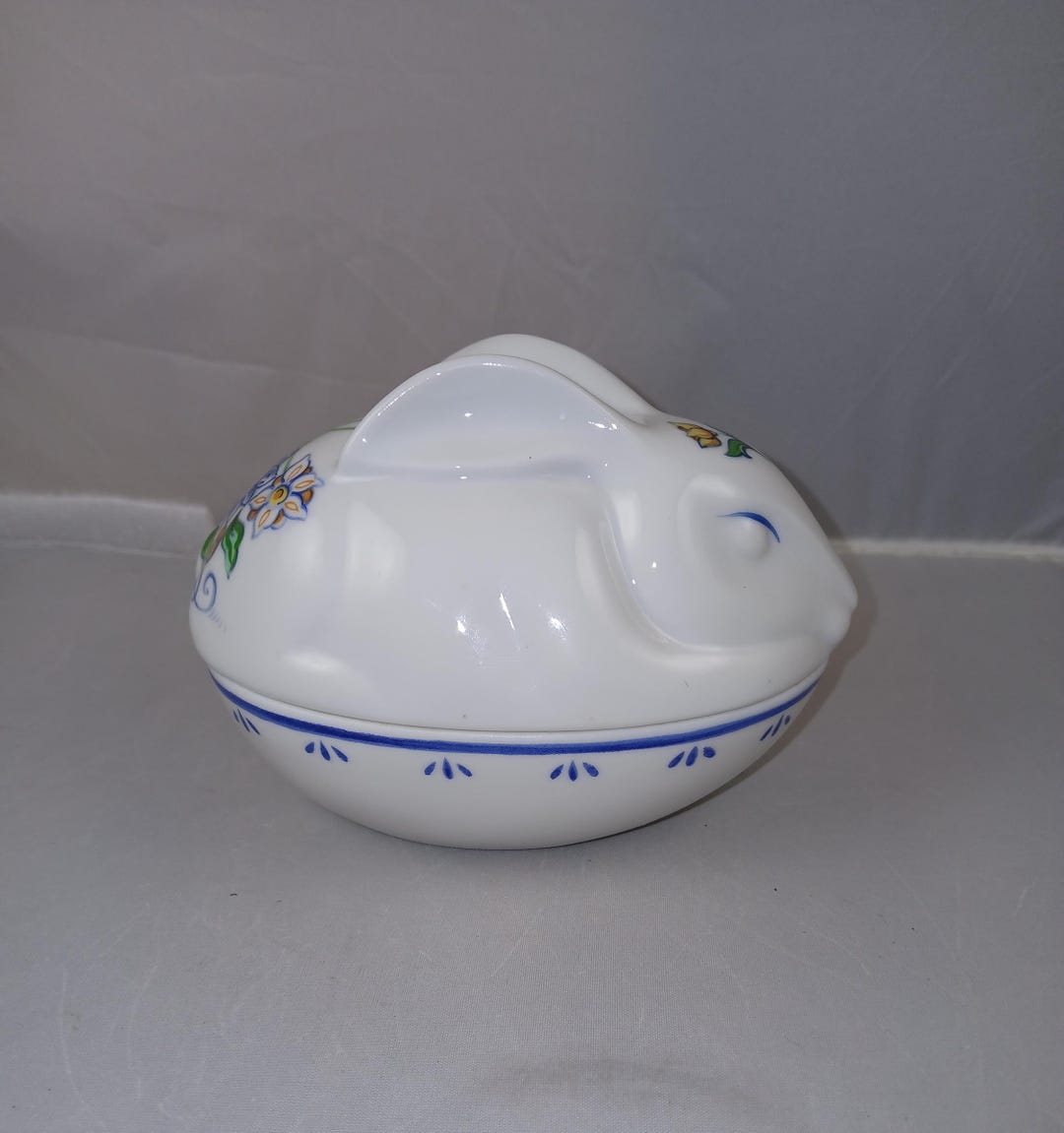 Roma Al Fresco Made for Elizabeth Arden Rabbit Trinket Box - Etsy