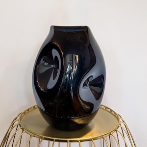 Gorgeous Large Pinched MCM Blenko Vase - Designed by Winslow Anderson - 1950s to 1960s - Beautiful Condition for Collectors