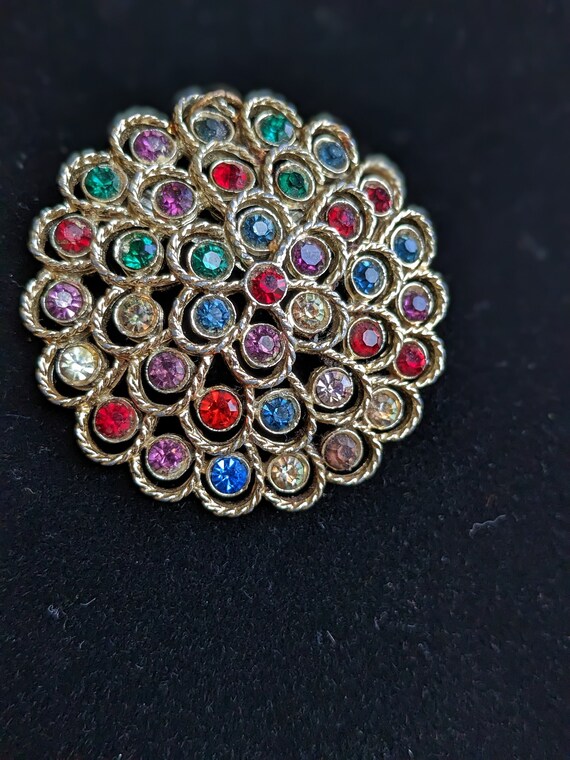 Fabulous VTG Rainbow Gemstone Gold Tone Brooch OR 