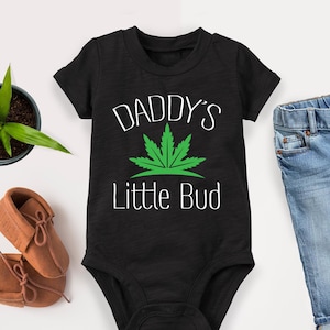 Daddy&#39;s Little Bud Baby Outfit, Mommy&#39;s Little Bud Baby Outfit, Baby Shower Gift, Newborn Bodysuit, Daddy Kids Shirt, Daddy Toddler Gift