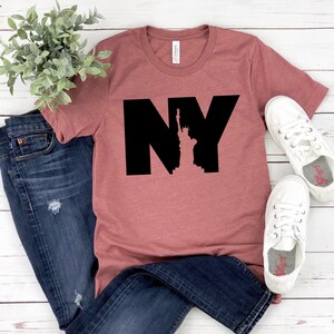 New York Shirt, New Yorker Shirt, New York City, New York Gift, New York T shirt, The New Yorker, College Shirt, New York Girls Trip Tee image 4
