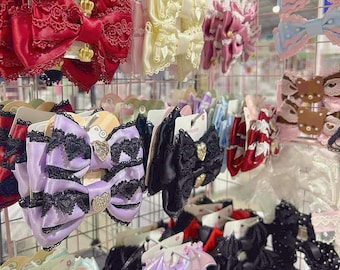 Spinki do włosów z koronką w kształcie serca - para