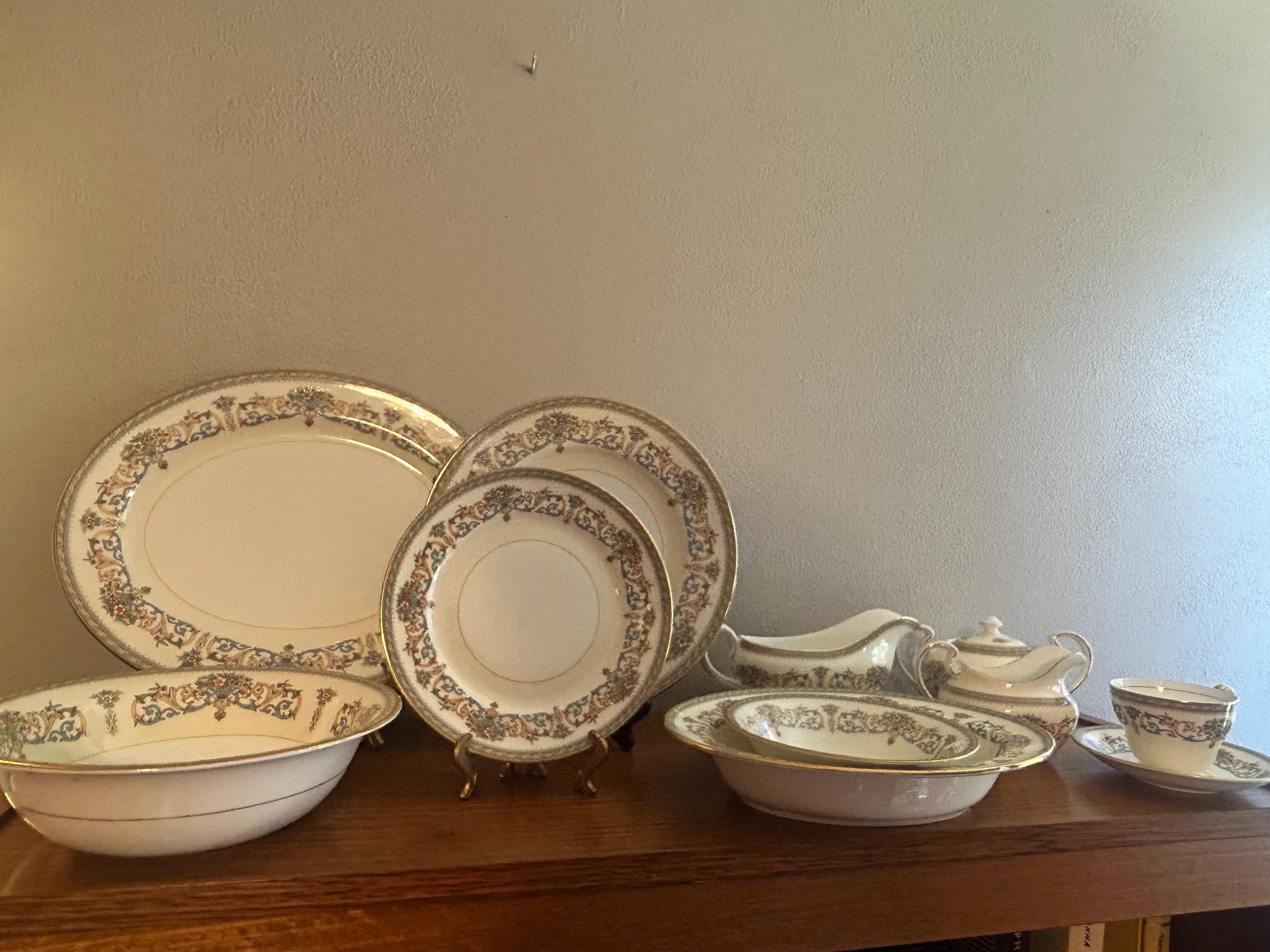 Aynsley China Set - Etsy