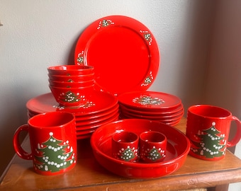 Vintage Waechtersbach Red Green Christmas Tree Serveware Germany