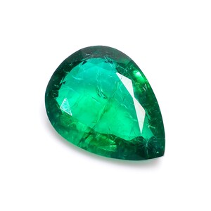 Lab Grown Emerald Gemstone: Pear Cut Green Stone (18X25X10 mm)