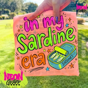 sardina PNG, día de lago, verano neón PNG, moderno, diseño de río, flotando en bote PNG, vacaciones PNG, pez de verano, diseño preppy, pez PNG, trucha