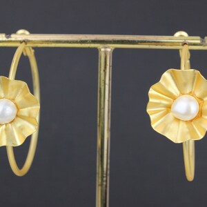 Gold Plated Hoops With Dangling Floral Pearls Earrings, Cultured pearl Dangling Earrings, Fancy Earrings, Statement Earrings, Gift for Her 画像 3