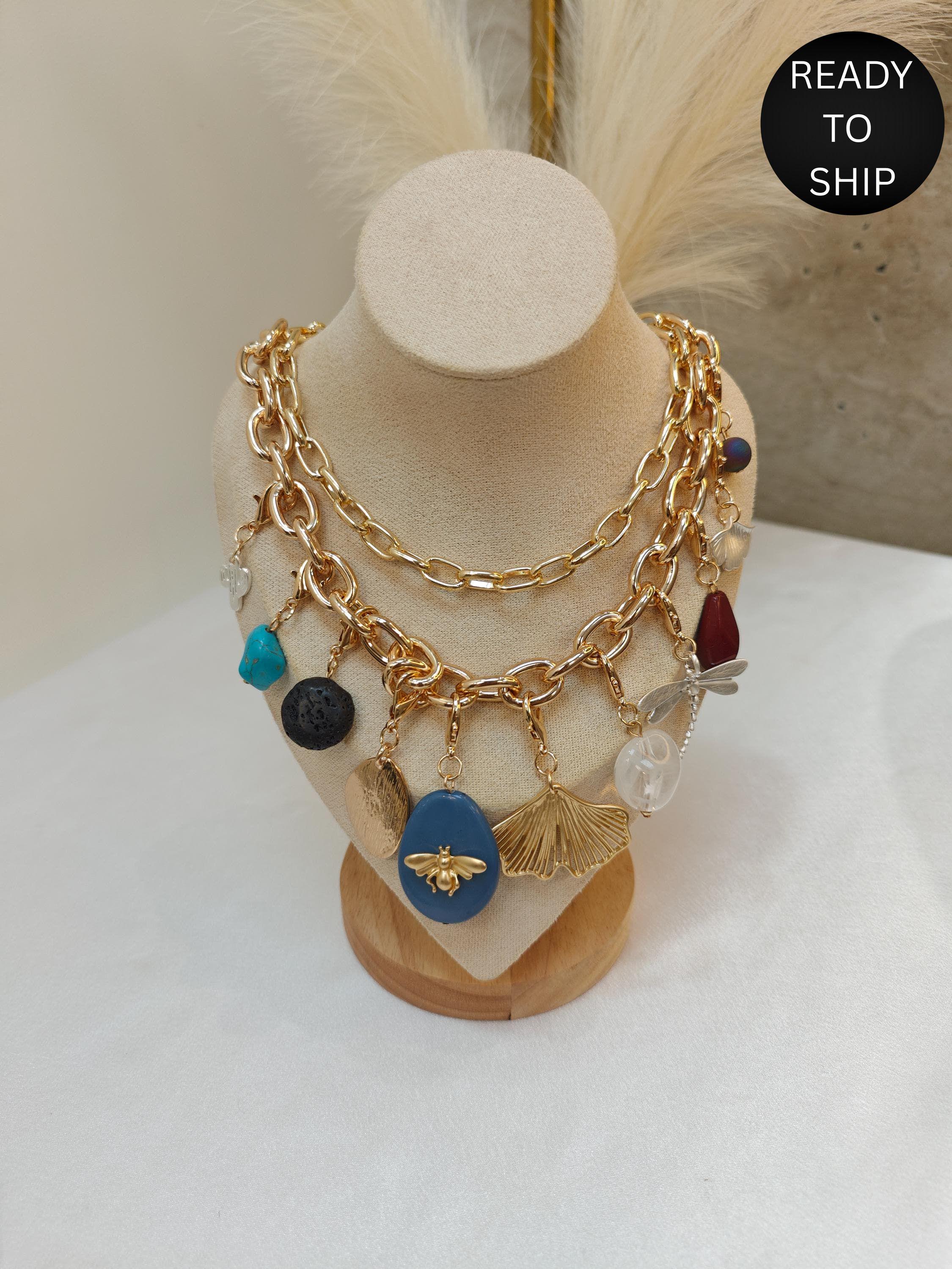 Halukakah Placcato Oro Reale 18 Carati Collana con Ciondolo per Uomo e Donna - Oltre 1000 Diamanti - Catena a Maglie Cubane - Ciondolo con Lettera A Iniziale Farfalla 3D -Idea Regalo