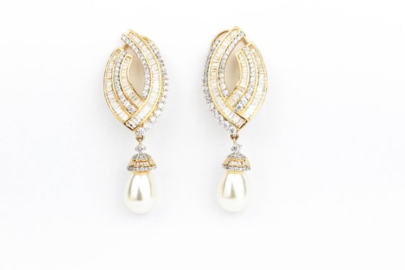 Soni Jewellery Original Product Design Fancy Earring Gold Plated Stylish  Jhumki / Earring / Hoops Earrings / Stud For Women & girls