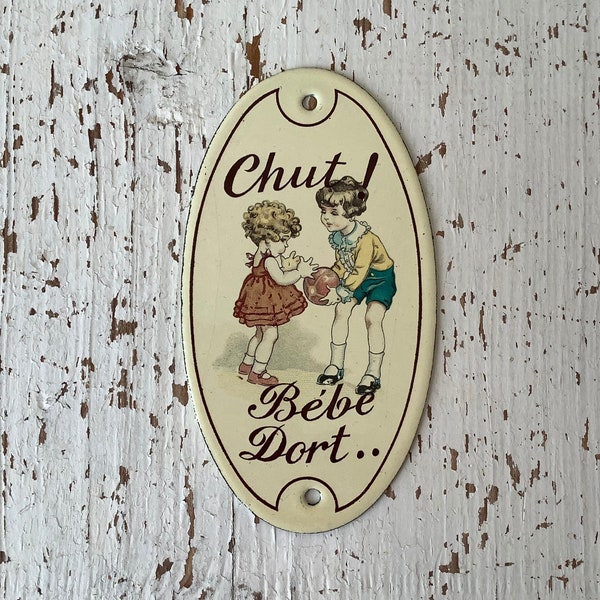 Plaque de porte vintage pour chambre enfant ou bébé.