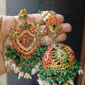 Nauratan earrings with tikka jumbo set, Pakistani Indian jewelry, wedding jewelry, jhumkay tikka set, nauratan heavy jhumki set