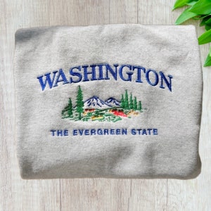 Washington Mount Rainier Embroidered Sweatshirt Vintage National Park Crewneck Washington Gift Seattle Sweatshirt The Evergreen State