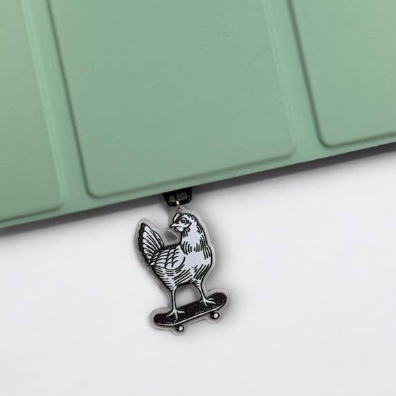 Skateboarding Chicken Dust Plug: Quirky Phone Charm