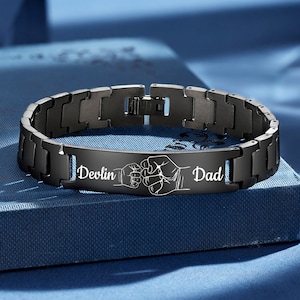 Pulsera personalizada con nombre de papá e hijos, puño a puño, pulsera de identificación grabada de acero inoxidable, regalo para papá para hombres, regalo para el Día del Padre