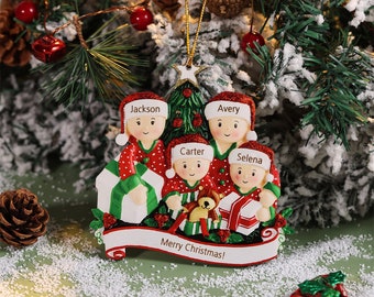 Custom 2-5 Names Christmas Tree Ornament for Family Members, Personalized Parents and Kids Best Holiday Gift, Christmas Wooden Decoration