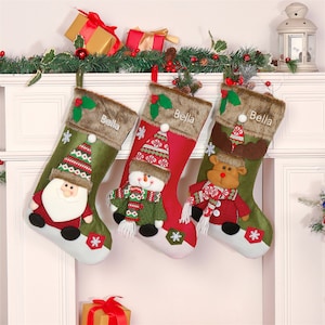 Medias de dibujos animados de muñeco de nieve/alce/Papá Noel, medias familiares personalizadas con nombre, medias navideñas bordadas personalizadas para decoración navideña