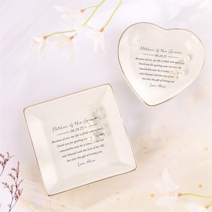 Piatto per anelli della mamma dello sposo, regalo personalizzato per la mamma dalla sposa, portagioielli in ceramica, vassoio portaoggetti, regalo di nozze della suocera, piatto per gioielli
