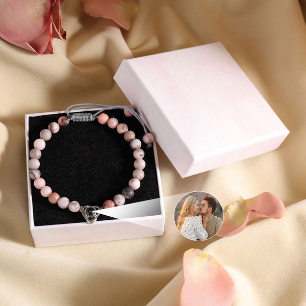 Personalized Projection Photo Bracelet Beaded Retractable Bracelet for Women Custom Memorial Picture Adjustable Bracelet