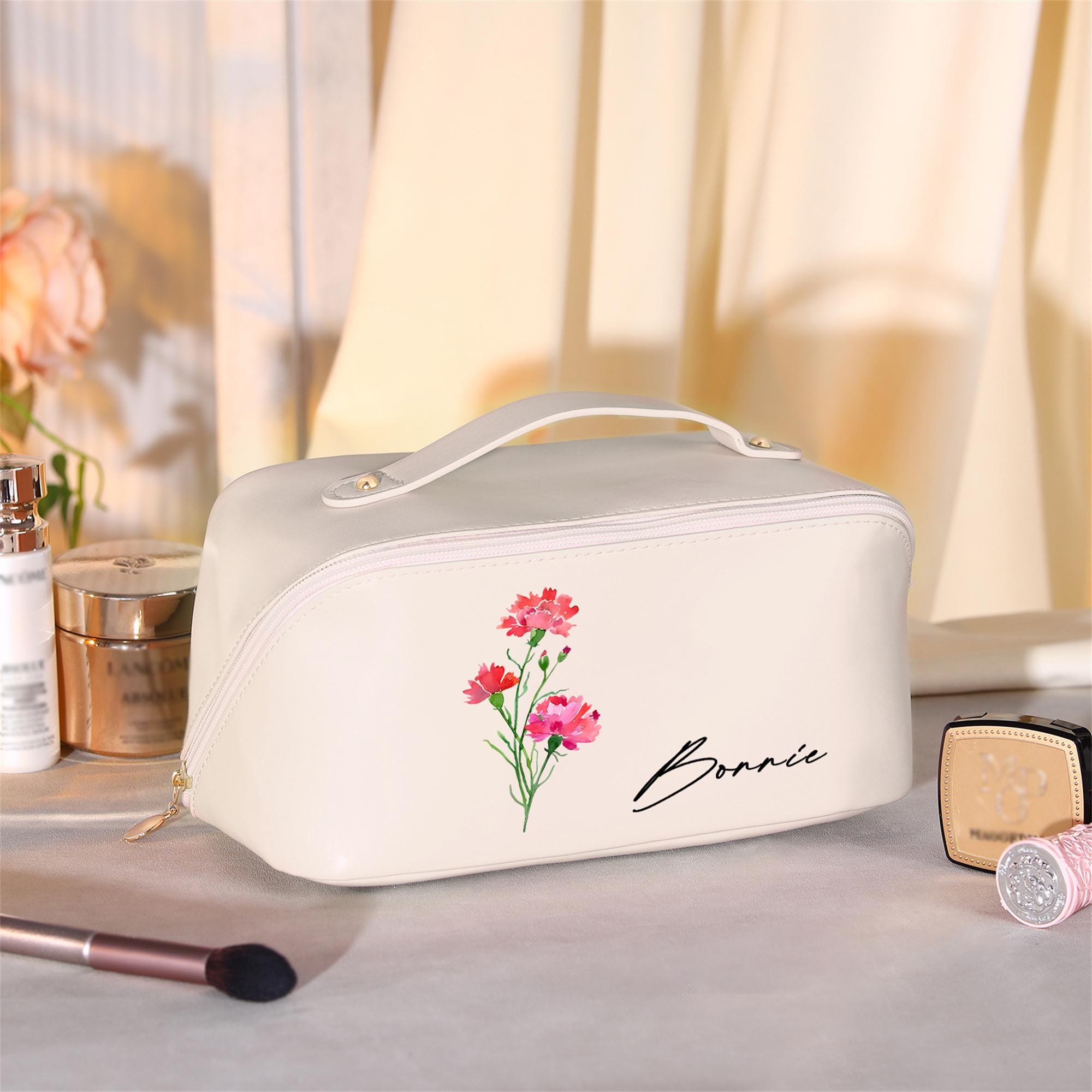 📢50% OFF❗❗Personalized Leather Makeup Bag with Birth Flower –Large Capacity, Customized for Bridesmaids! Personalize with Name - Ideal Gift for Her