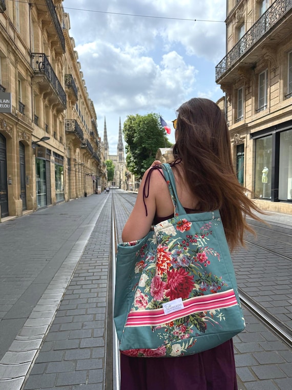 Max the Bouquet Tote Bag