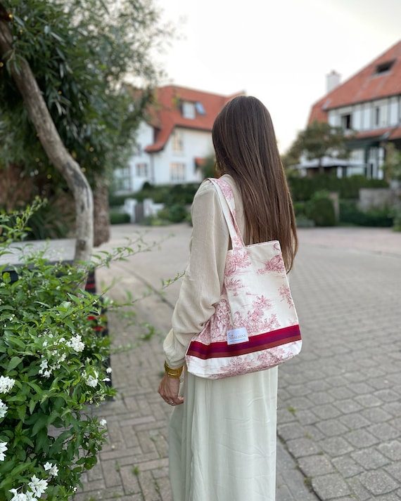 Marcel Tote Bag in Bordeaux Jouy canvas