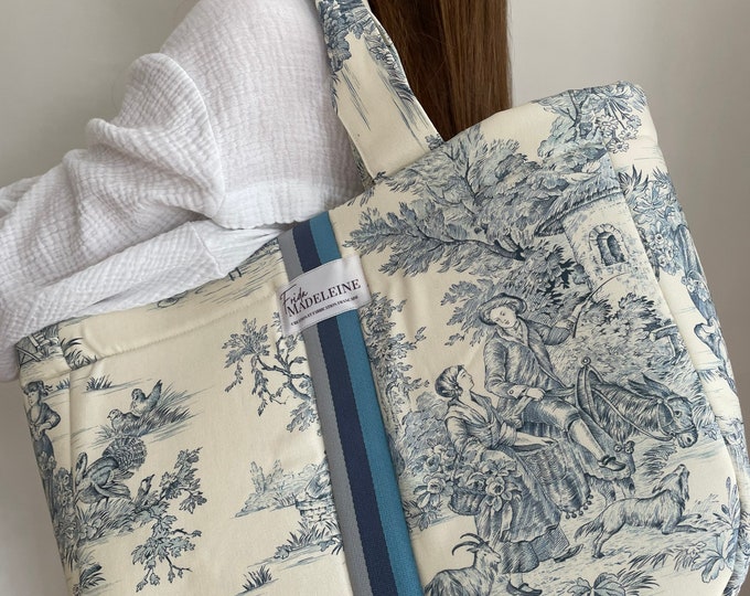 Ecru and Blue Emile Tote Bag in Toile de Jouy