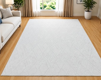Hand Tufted Wool Area Rug, Light Grey Geometric Diamond Pattern, Scandinavian Bedroom Carpet