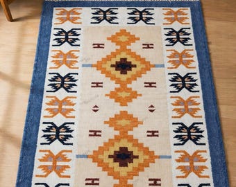 Handwoven Kilim Rug – Boho Tribal Geometric Area Rug, Southwestern Fringe Carpet