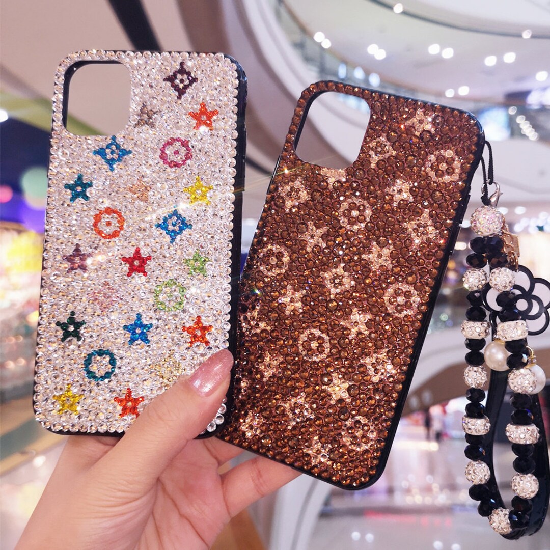 LOUIS VUITTON LV PATTERN LOGO HELLO KITTY iPhone 12 Pro Max Case Cover