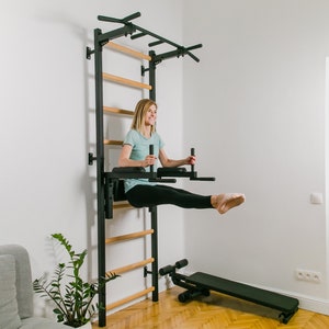 BenchK wall bars with a fixed steel 6-grip pull-up bar, a dip bar with back support and an advanced workout bench