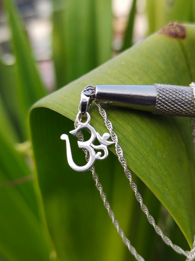 Spritual Silver Pendant, Religious Necklace, Om Symbol Silver Pendant, Casted Silver Pendant, Om