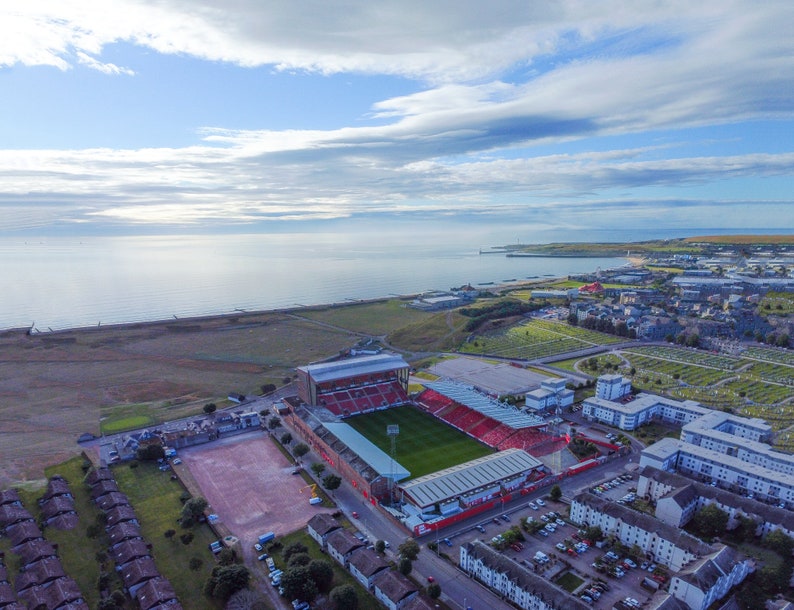 Pittodrie Stadium, Aberdeen photographic print image 1