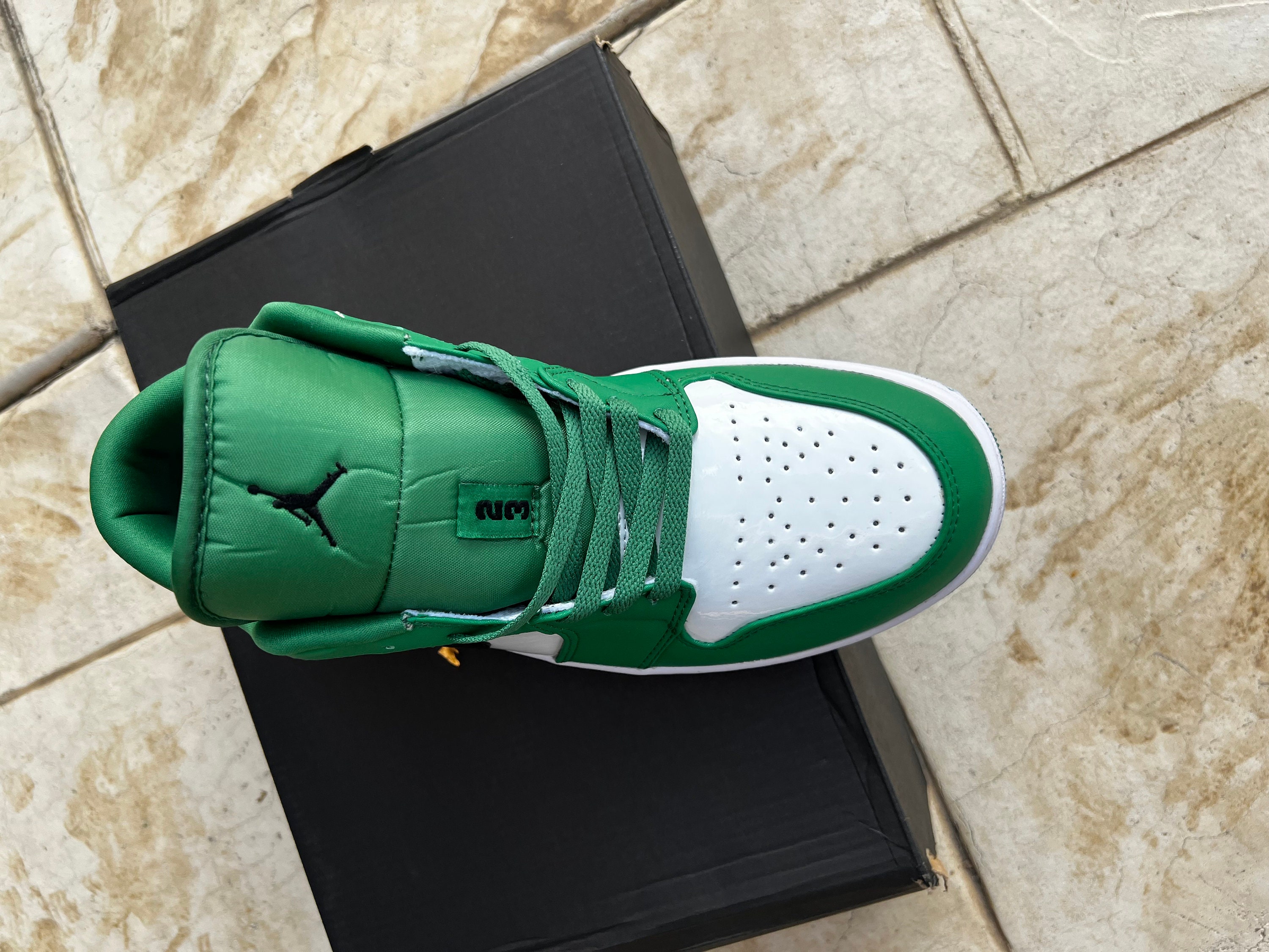 Size 9 - Jordan 1 Low Pine Green 2020 DS Size 9 - Jordan 1 Retro OG High Pine Green 2.0 | eBay main image 2