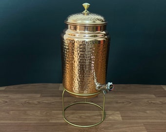 Distributeur d'eau en cuivre pur 5L, pichet distributeur d'eau en cuivre indien martelé à la main pour maison Studio bureau avec support en laiton