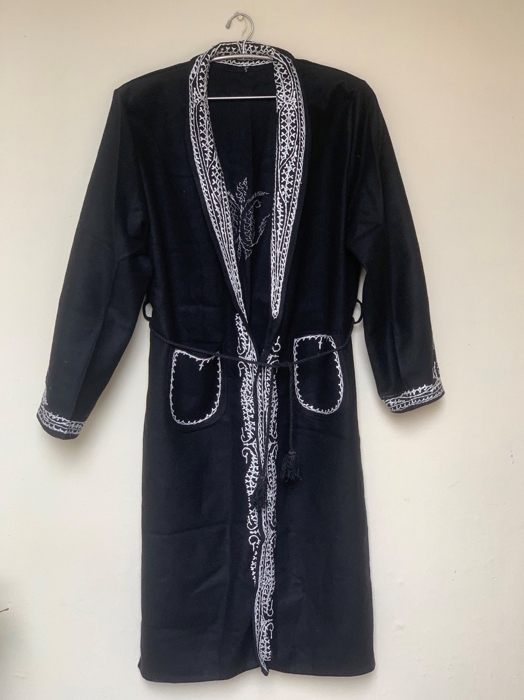 Buy Soft Wool Dressing Gown With Corded Tie and Hand Embroidery Kashmiri  House Coat Online in India - Etsy