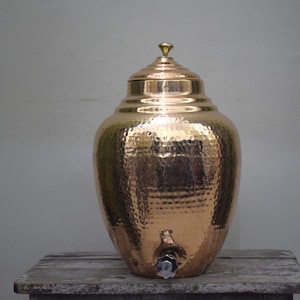 Hammered Copper Water Dispenser 8.5L Ayurvedic Copper Jug, Eco-Friendly Handcrafted Traditional Wellness Water Storage Gift for Home- Office