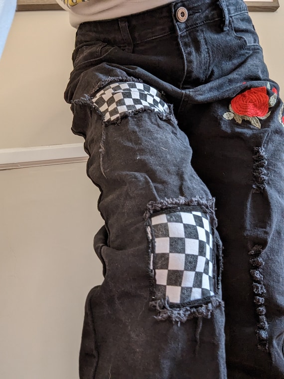 Fabulous 1990s Black Jeans Embroidered With Roses Checkered Flag