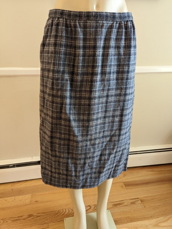 1970s Gray Plaid Pendleton Wool Skirt!