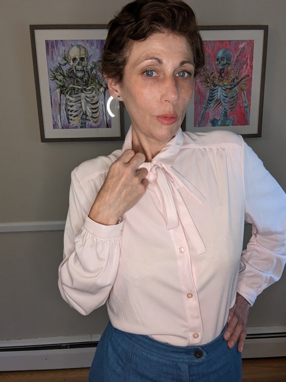 1970s Pink Pussybow/Pussycat Bow Blouse!