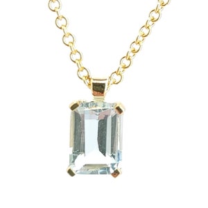 Aquamarine Gemstone 14k Solid yellow Gold Pandent and Necklace, Aquamarine necklace, March Birthstone necklace