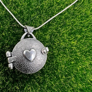 Sleeping Mouse Locket. Pure Silver. Hallmarked 999 Silver. - Etsy