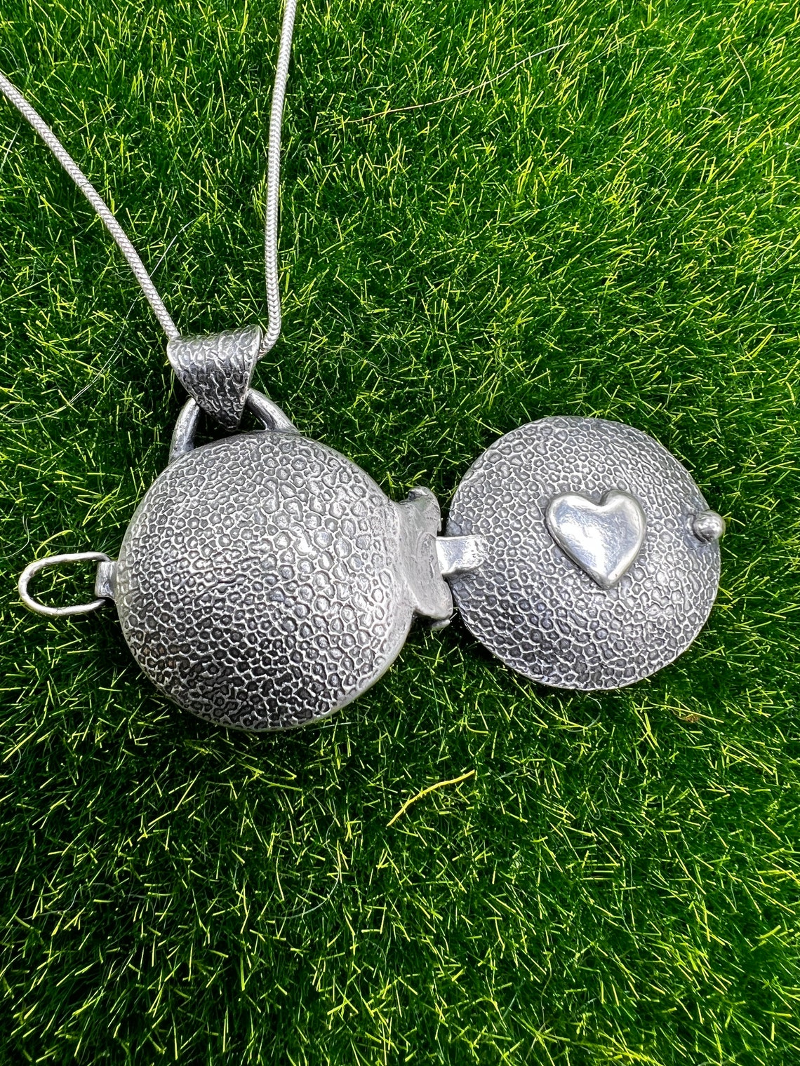 Sleeping Mouse Locket. Pure Silver. Hallmarked 999 Silver. - Etsy