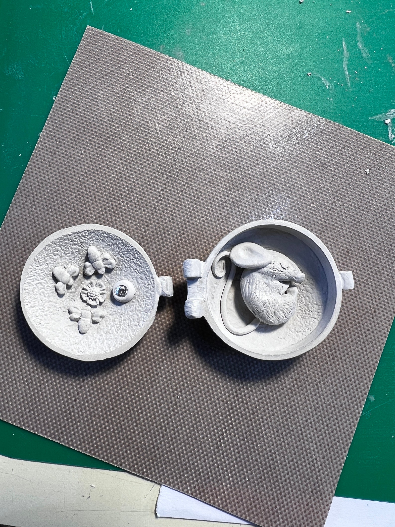 Sleeping Mouse Locket. Pure Silver. Hallmarked 999 Silver. - Etsy