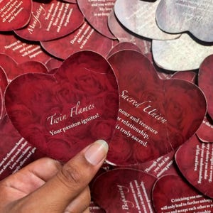 2026 Jahr im Voraus Liebe Tarot Legung: Für Singles oder Beziehungen, detaillierte monatliche Voraussagen, psychische Legung mit KOSTENLOSER Orakel Kartenlesung