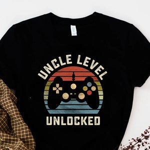 New Uncle Shirt, New Uncle Gift, Uncle To Be Shirt, Uncle Announcement Gift, New Uncle Tshirt, Leveled Up To Uncle, Uncle Announcement