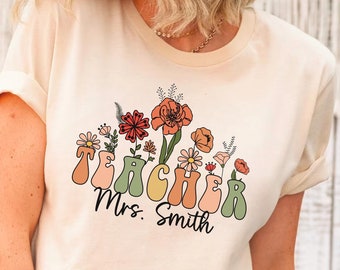 Camiseta personalizada com nome para professor, Camiseta personalizada para professor, Camiseta personalizada para professor, Professor de jardim de infância, Camiseta para professor do ensino fundamental, Presente para professor