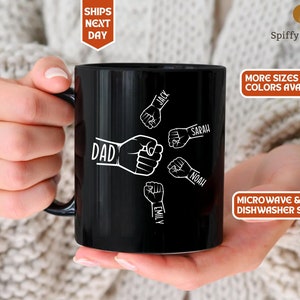 Personalisierte Papa Kaffeetasse, Papa Tasse mit Kindernamen, Vatertagsgeschenk von Kindern, Papa und Kinderhände Tasse, Papa Geschenk von Kindern, Papa Kaffeetasse