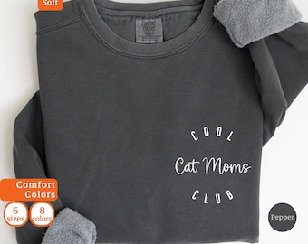 Bluza Cool Cat Moms Club | Bluza z okrągłym dekoltem Comfort Colors® | Prezent dla mamy kota | Zabawna bluza dla miłośnika kotów | Przytulny sweter dla opiekuna zwierzaka