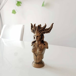 Lilith Statue -  Diablo Demon Blessed Mother